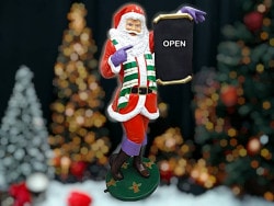 Deko Weihnachtsmann mit Kreidetafel